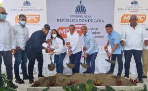 Contralor Catalino Correa participa en acto de inicio de las carreteras El Papayo, La Cimarra y Copeyito